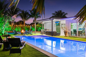 Majestic Lion Villa 11BD HEATED POOL SPA GAMES BBQ